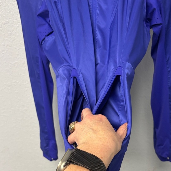 Lululemon W’s Sz 8 Goal Smasher Jacket *SeaWheeze in Lazurite Blue, Like New Cdt - Picture 9 of 14